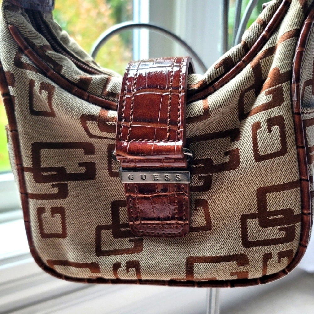 Vintage Y2K Guess Monogram Shoulder Handbag
